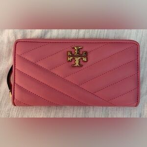 Tory Burch Kira Continental Wallet Pink